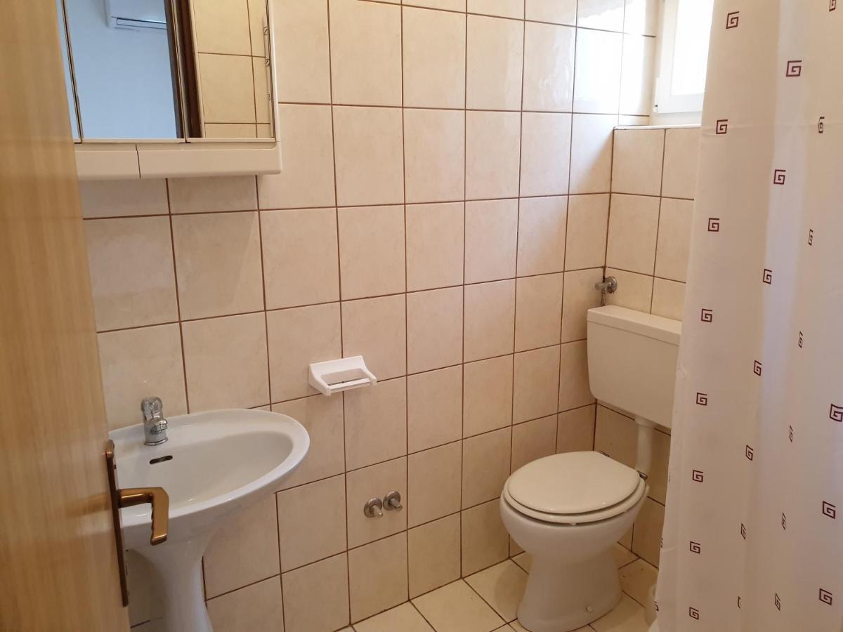 Apartments And Rooms With Parking Space Metajna, Pag - 4120 Экстерьер фото
